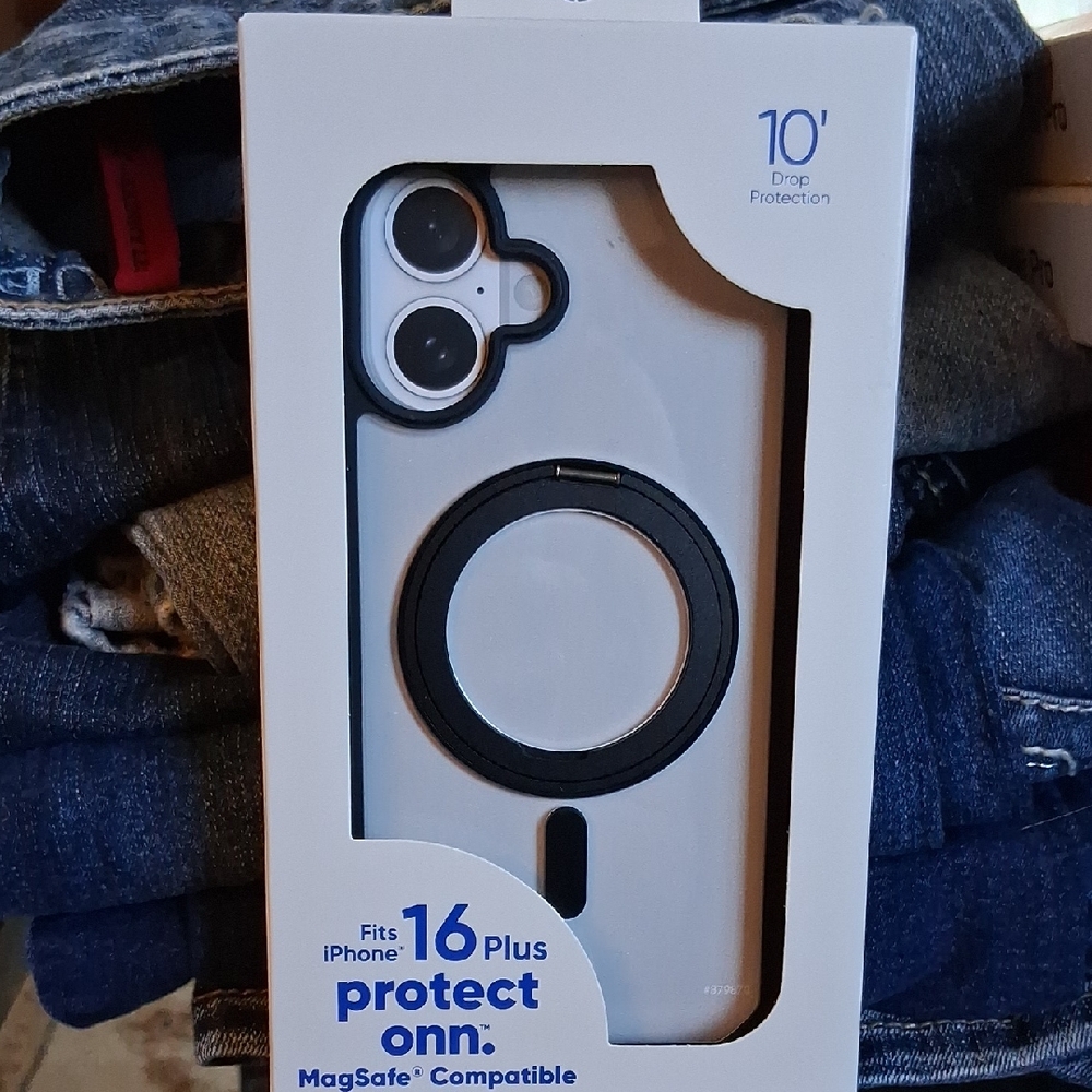 MAGSAFE COMPATIBLE PHONE CASE